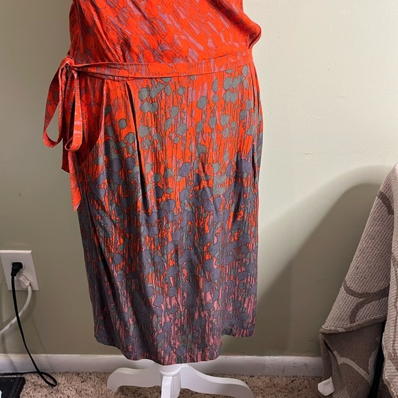 Monsoon Elegant Red and Gray tie waist side pockets Women's Dress - Picture 5 of 13